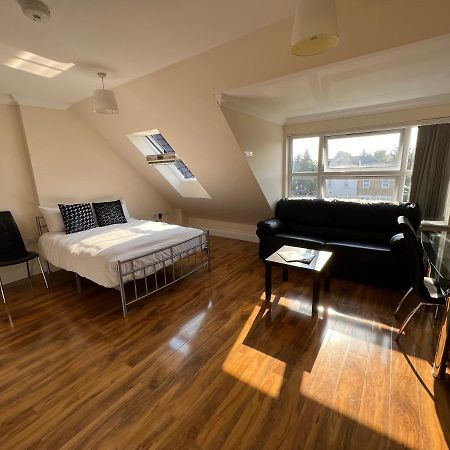 Rc Airport Rooms Stanwell Extérieur photo